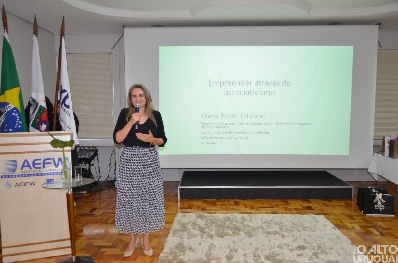 Palestra marca um ano do Núcleo da Mulher Empreendedora em FW
