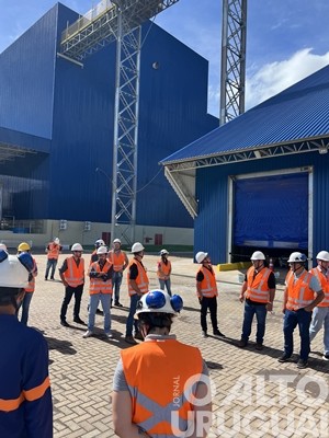 JBS apresenta a estrutura da fábrica de ração em Seberi