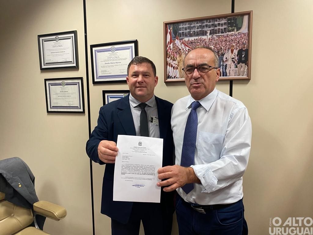 Prefeito de Vista Alegre participa de reuniões em Brasília