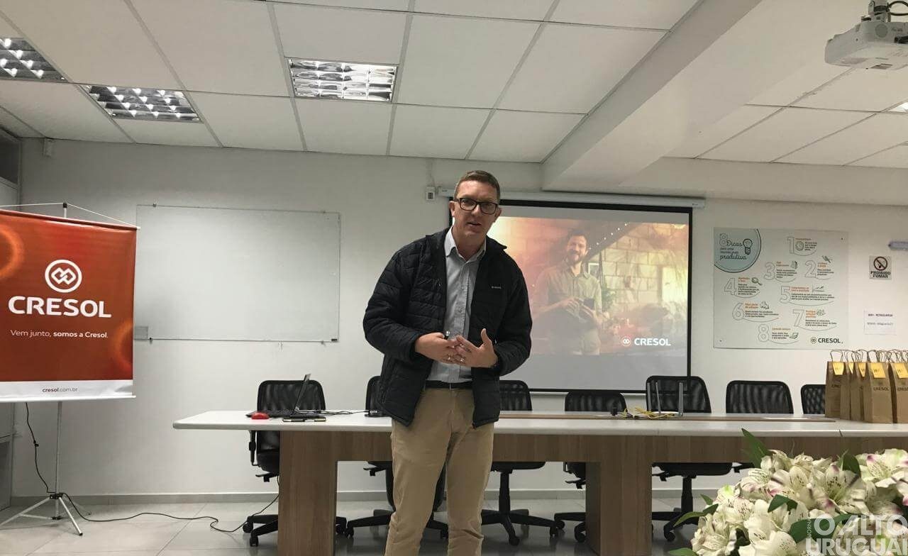 Cresol Raiz realiza encontro com a imprensa
