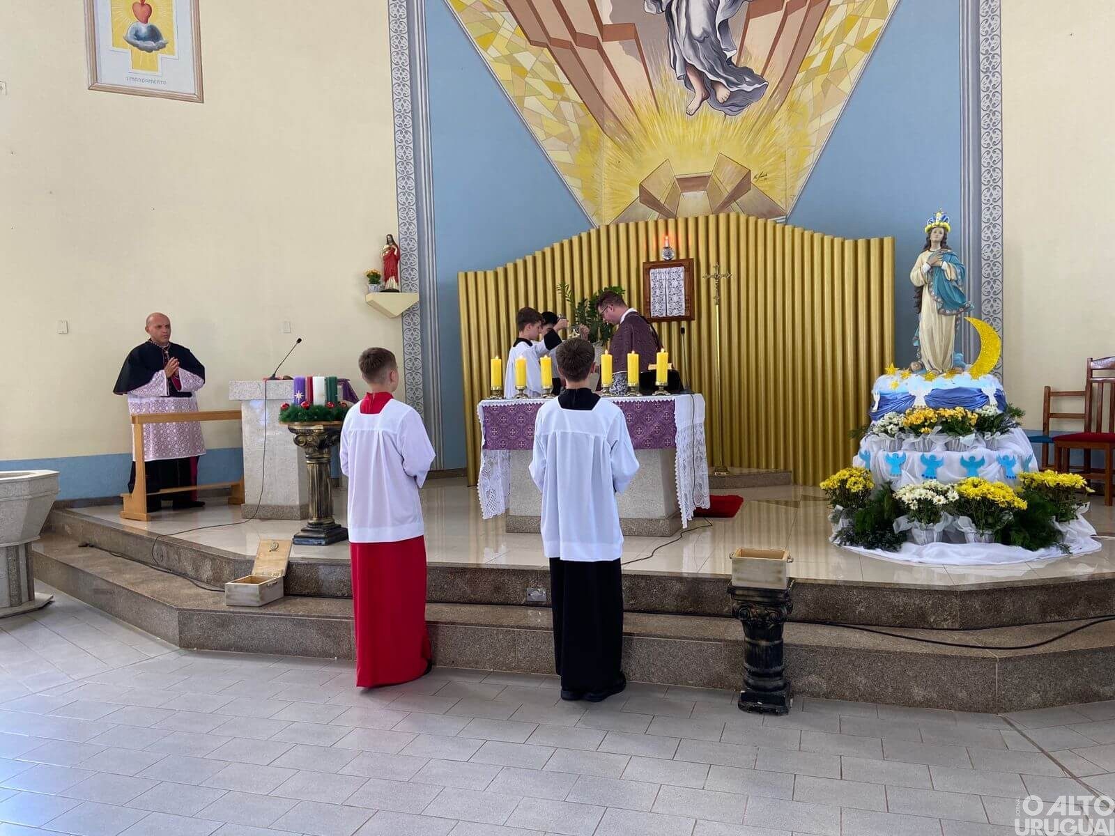 Paróquia Imaculada Conceição de Pinhal festeja padroeira