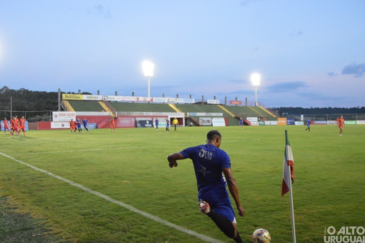 União-FW vence Inter-SM em amistoso