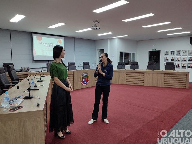 “Empoderamento familiar” é tema de palestra promovida pelo TEAcolhe e Apae