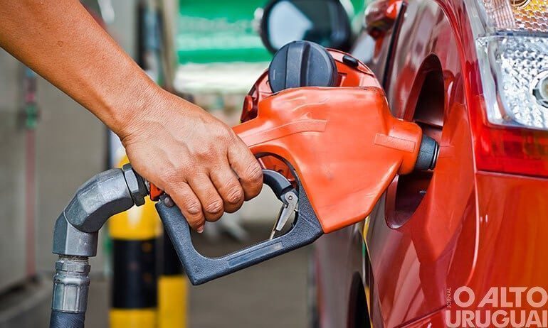 Conflito no Oriente Médio podem elevar preços dos combustíveis no Brasil