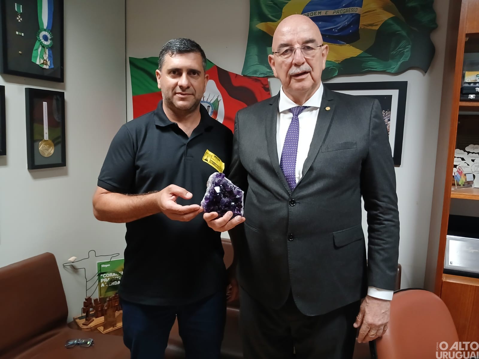 Vereadores de Ametista do Sul cumprem agenda em Brasília durante congresso da UVB