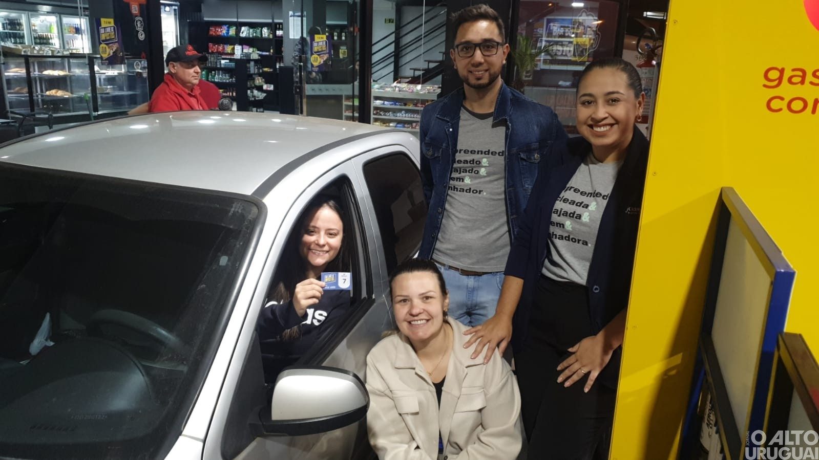 Núcleo Jovem da AEFW realiza Dia Livre de Impostos