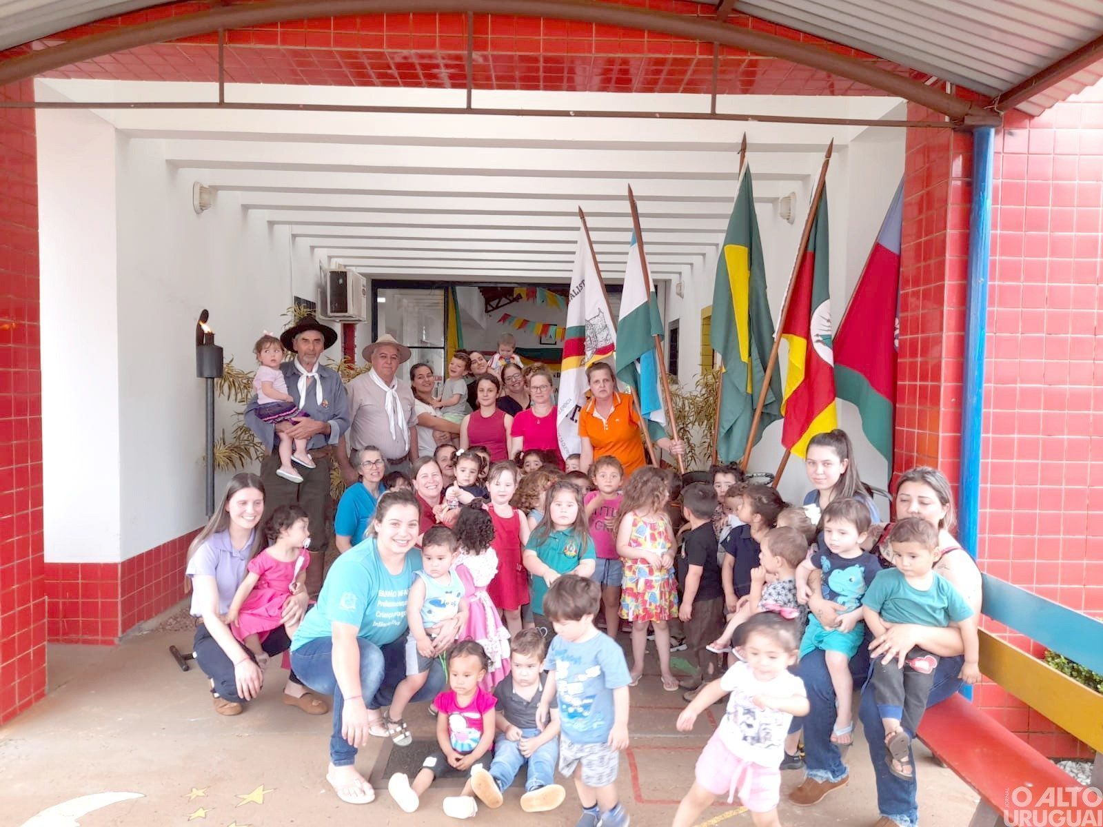 Chama Crioula percorre escolas municipais de Jaboticaba