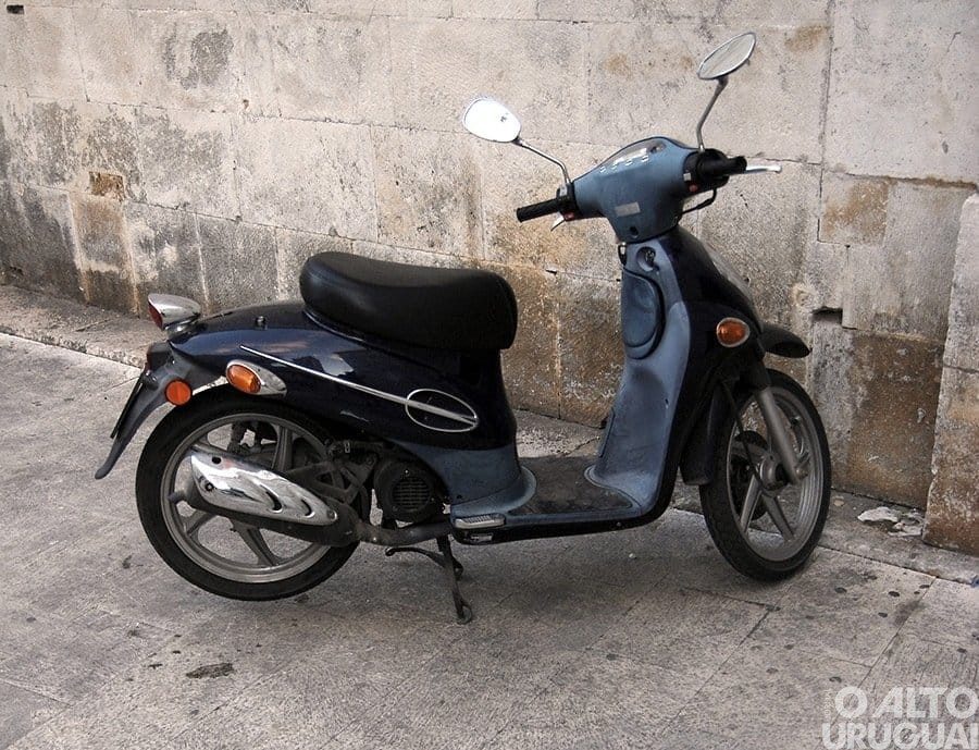 Regulamentação de ciclomotores e veículos elétricos entra em vigor em 2026