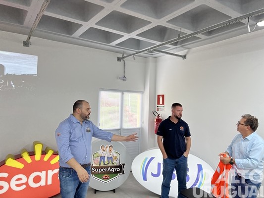 JBS apresenta a estrutura da fábrica de ração em Seberi