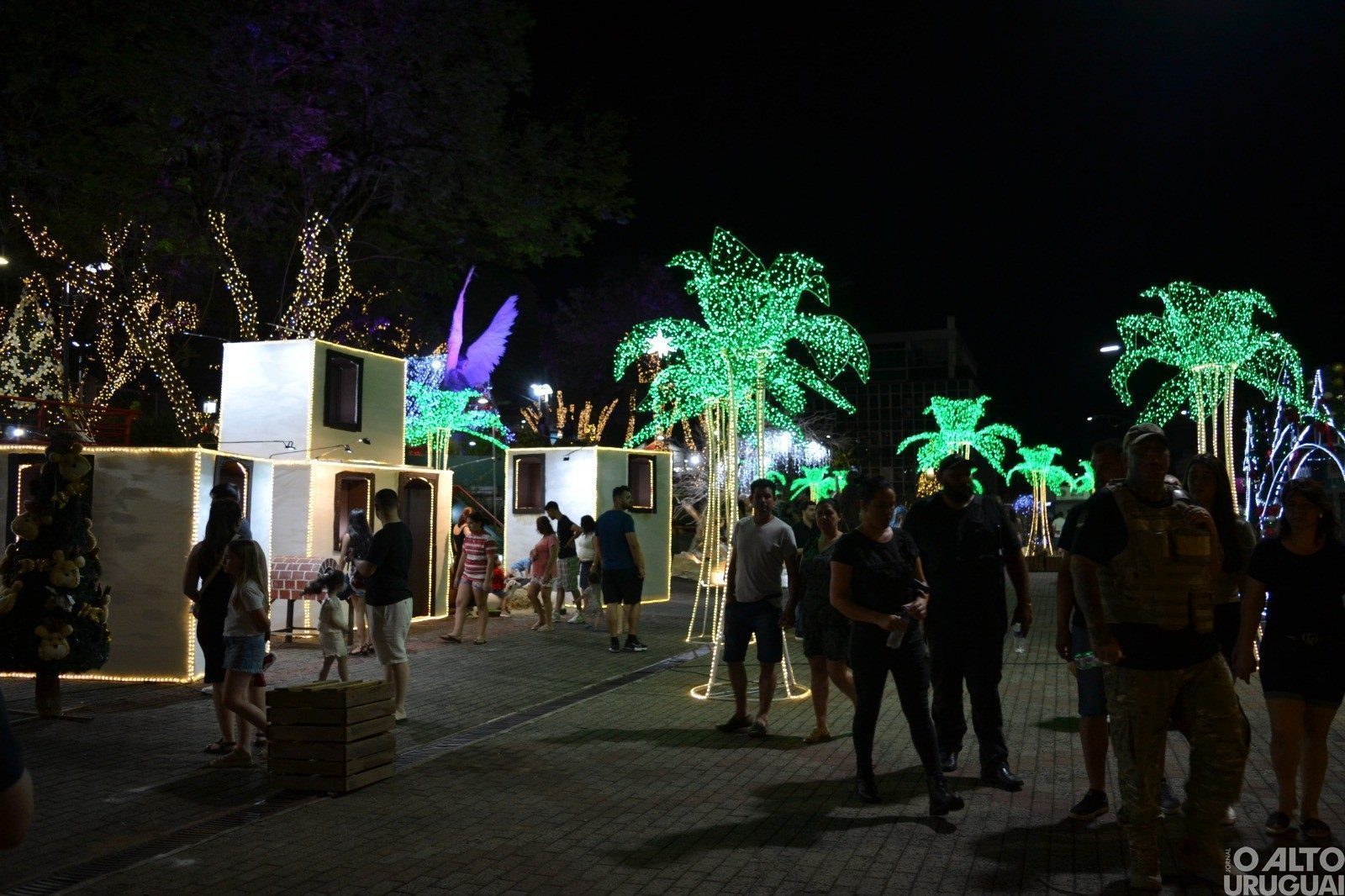 Frederico em Luz movimenta o centro da cidade com atrações culturais nesta sexta-feira