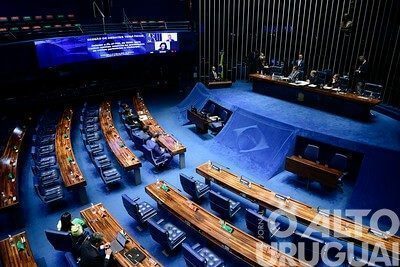 Câmara dos Deputados aprova piso para enfermagem