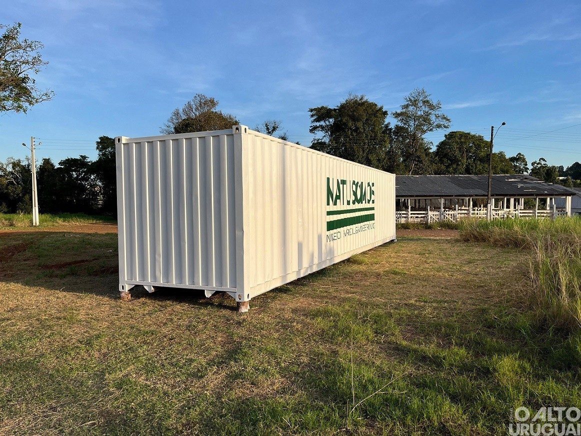 Prefeitura de FW instala contêiner permanente para coleta de lixo eletrônico