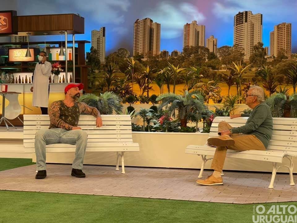 Comediante gaúcho passa a integrar elenco do “A Praça é Nossa”