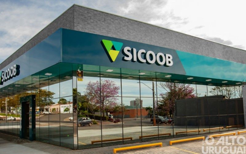 Sicoob deposita valores das sobras aos cooperados