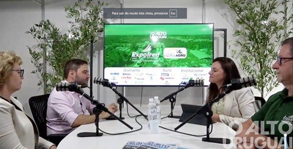 Vice-governador participa de podcast do jornal O Alto Uruguai ao vivo na Expofred 2025