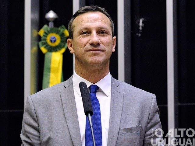 PL propõe prisão em flagrante para quem ajudar fugitivos