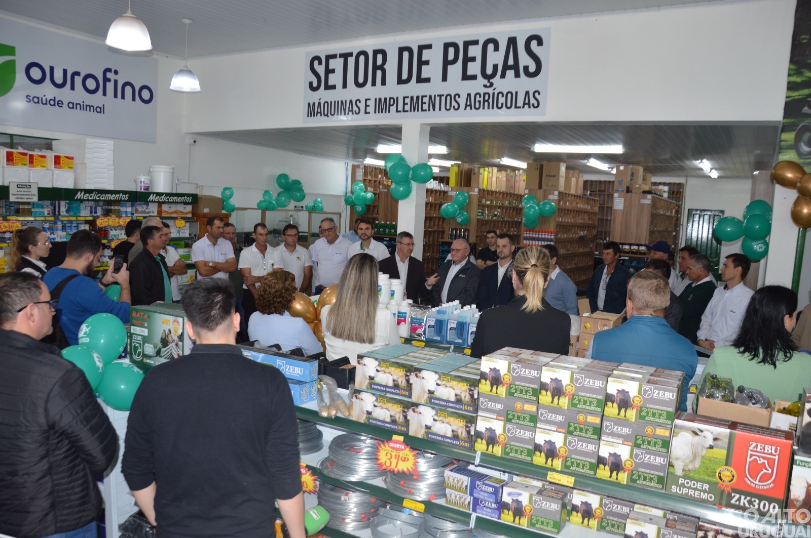 Cotrifred inaugura moderna seção de peças em FW