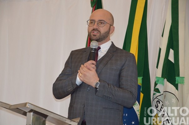 Câmara de Vereadores de Seberi homenageia pioneiros