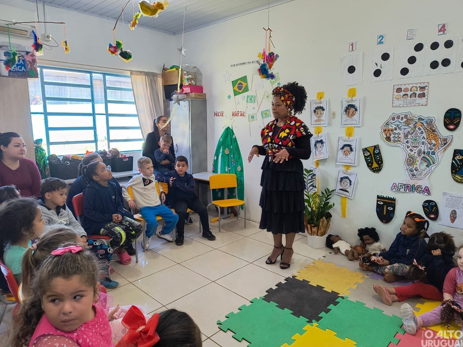 Cerro Grande realiza roda de conversa sobre o Dia da Consciência Negra na Educação Infantil