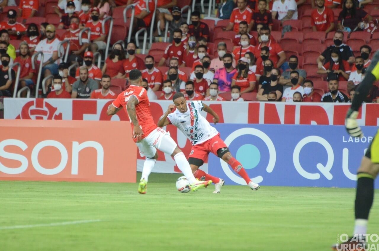 União-FW é derrotado pelo Inter no Beira-Rio
