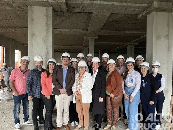 HDP recebe visita da secretária estadual de Saúde