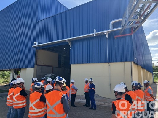 JBS apresenta a estrutura da fábrica de ração em Seberi