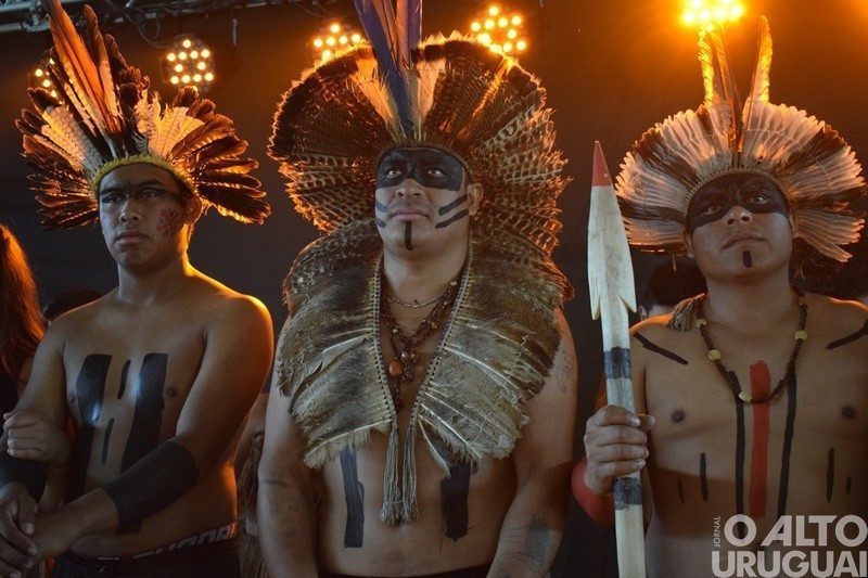 Projeto "O Povo Kaingang" realiza apresentações em municípios da região