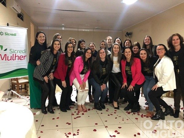Cerca de 1,9 mil pessoas participam do Líder Jovem e do Sicredi Mulher