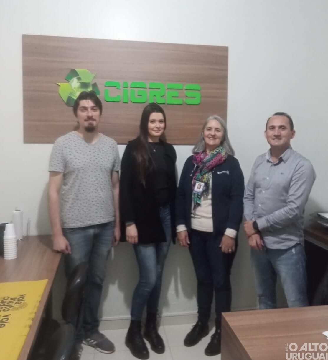 Cigres recebe visita de representantes da Emater e UFSM-FW