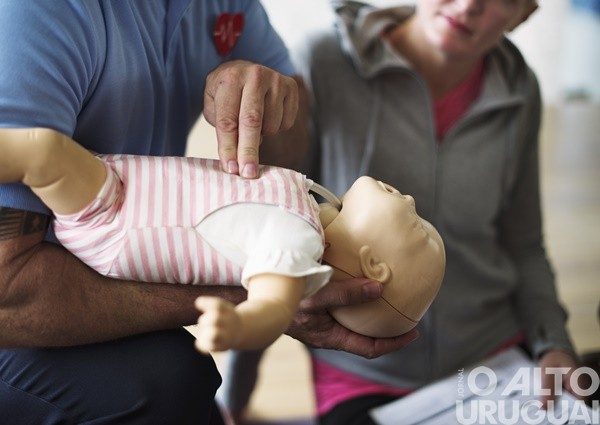 AUNP-RS promove curso gratuito de primeiros socorros para bebês e crianças