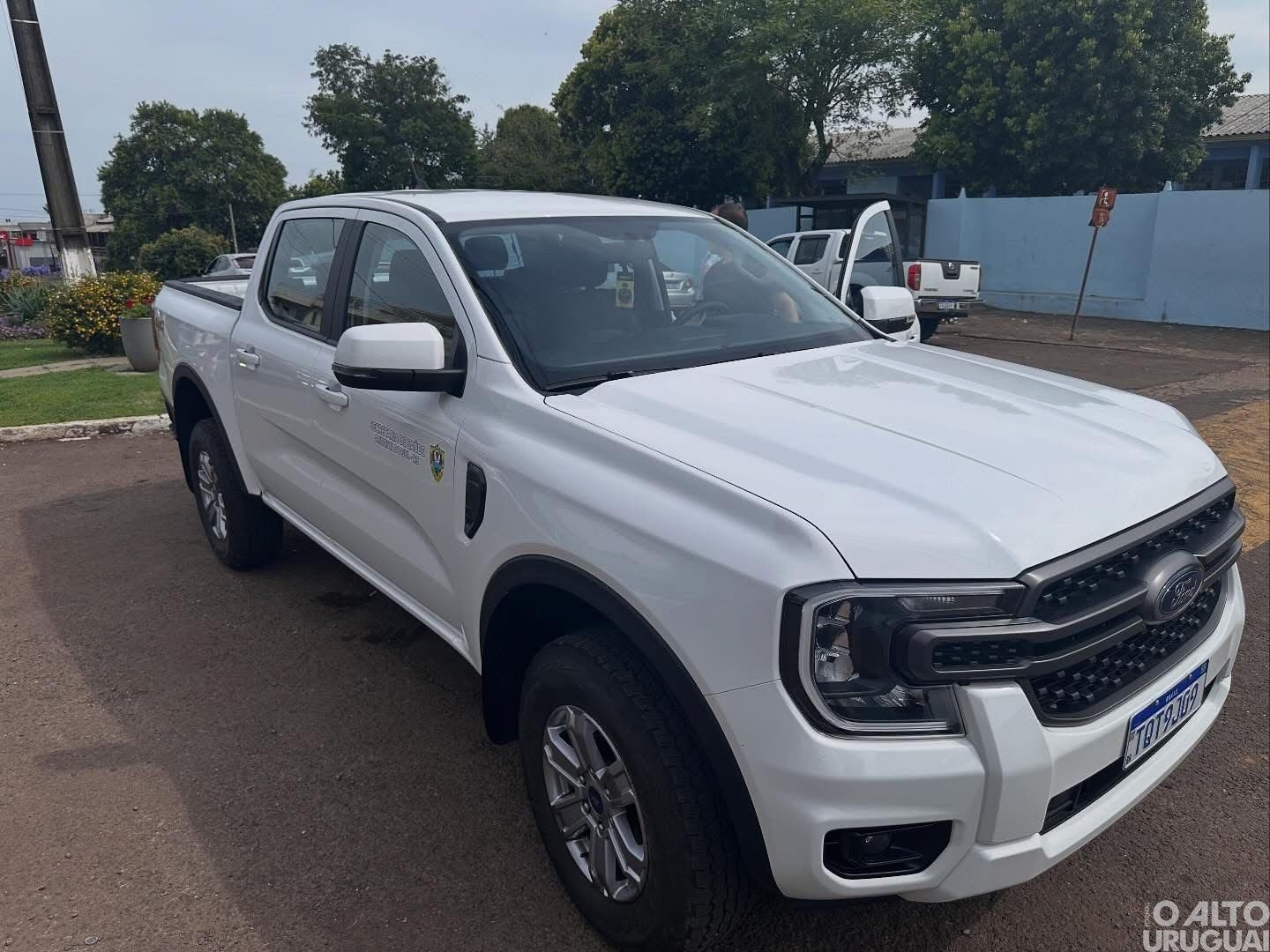 Ametista do Sul incorpora caminhonete à frota da Saúde