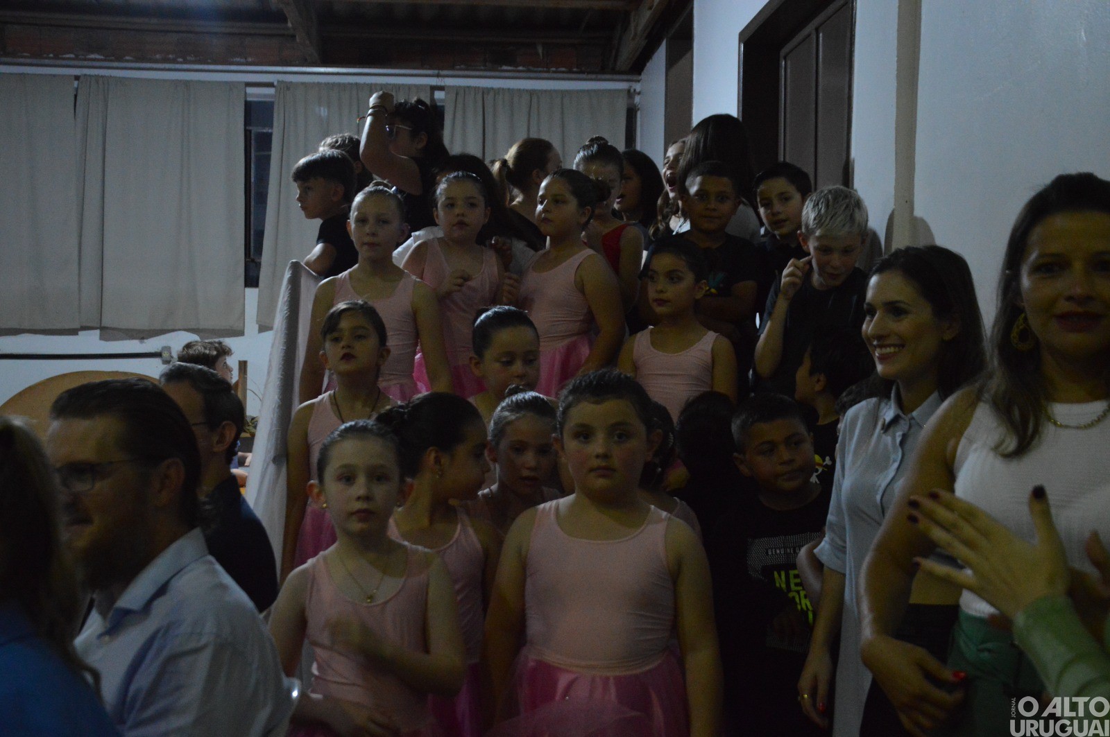 Alunos e comunidade de Erval Seco participam do Festival Estudantil