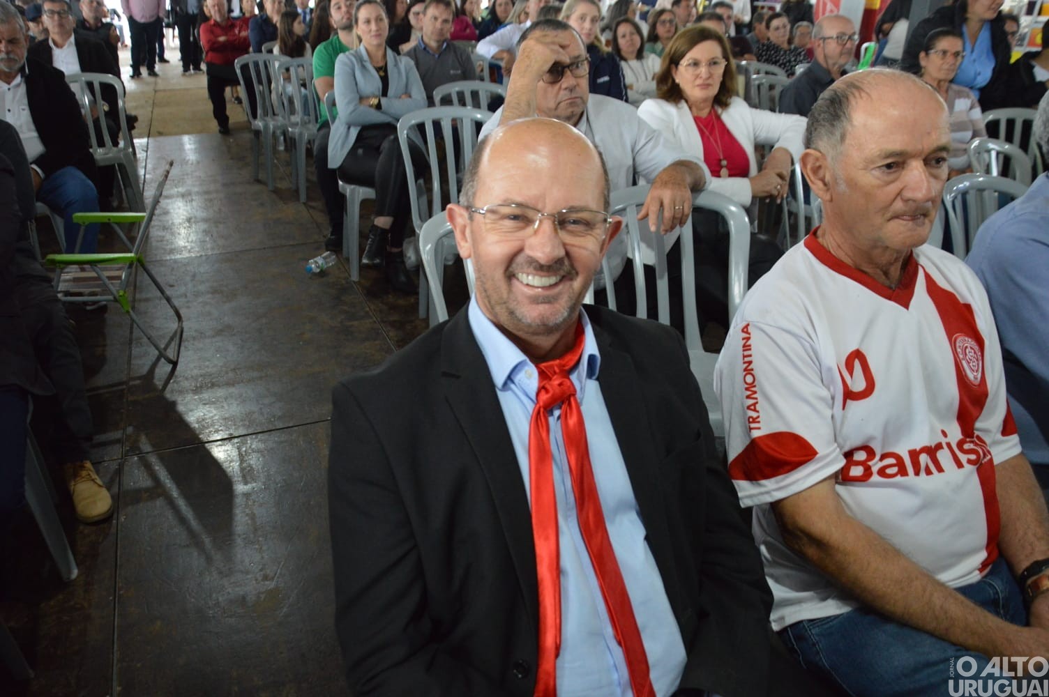 Abertura oficial da Facipal é marcada por anúncios de melhorias para Palmitinho