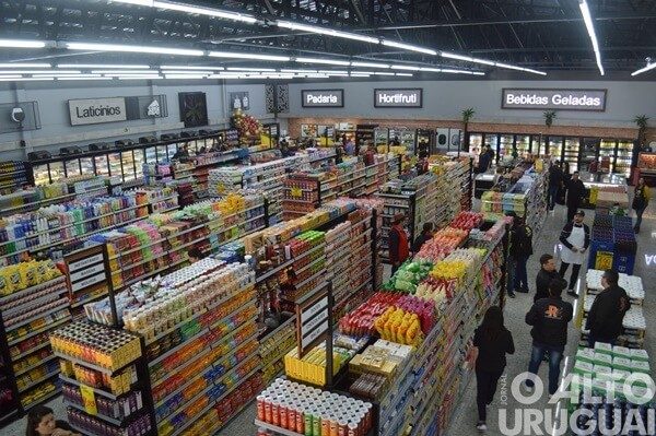 Inauguradas novas instalações do Supermercado Longo