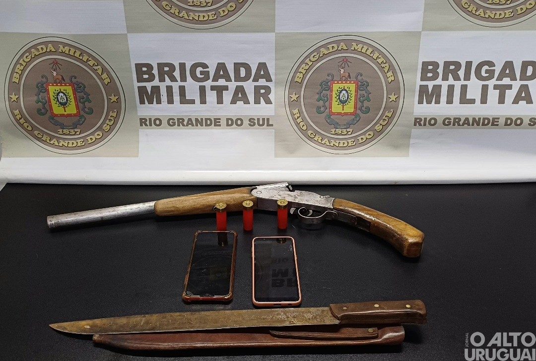 Brigada Militar prende homem por porte ilegal de arma de fogo de uso permitido em Iraí