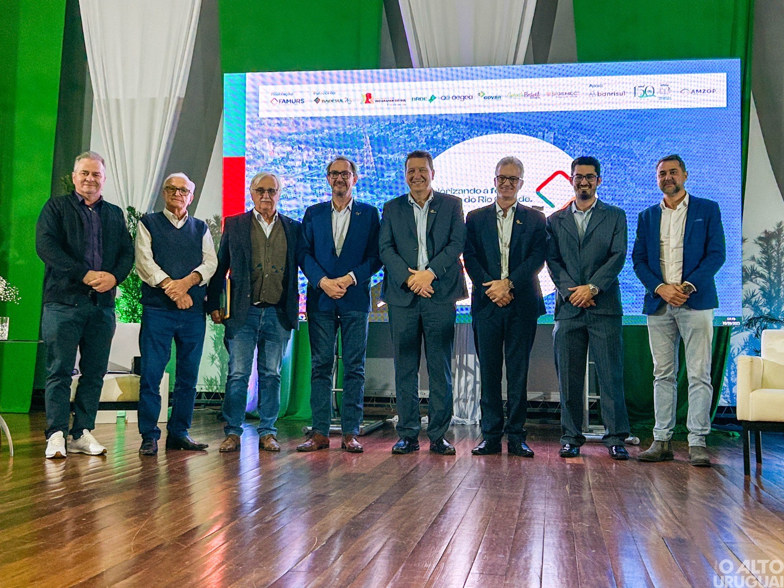 Famurs elenca temas importantes para o desenvolvimento dos municípios em evento