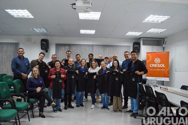 Cresol Raiz realiza encontro com a imprensa