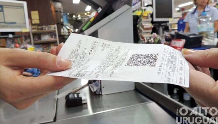 Ganhadores do mês de junho recebem R$ 100 da Nota Fiscal Gaúcha em Novo Tiradentes