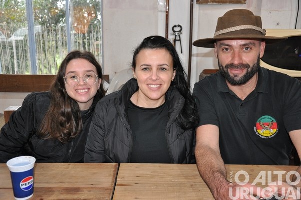 Grupo de argentinos participa de integração em FW