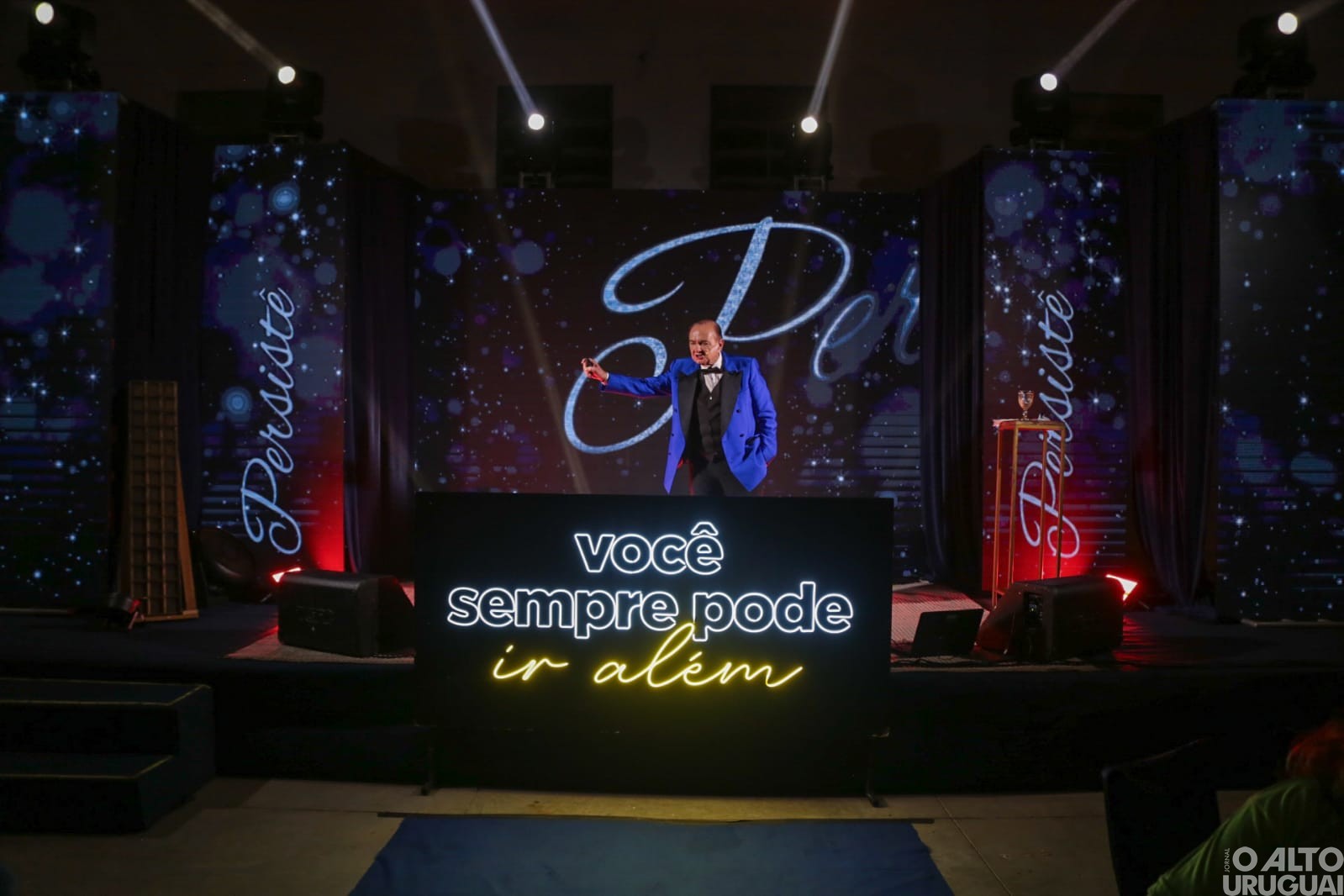 Palestra-show com Otélio Drebes reúne mais de 600 pessoas em Seberi
