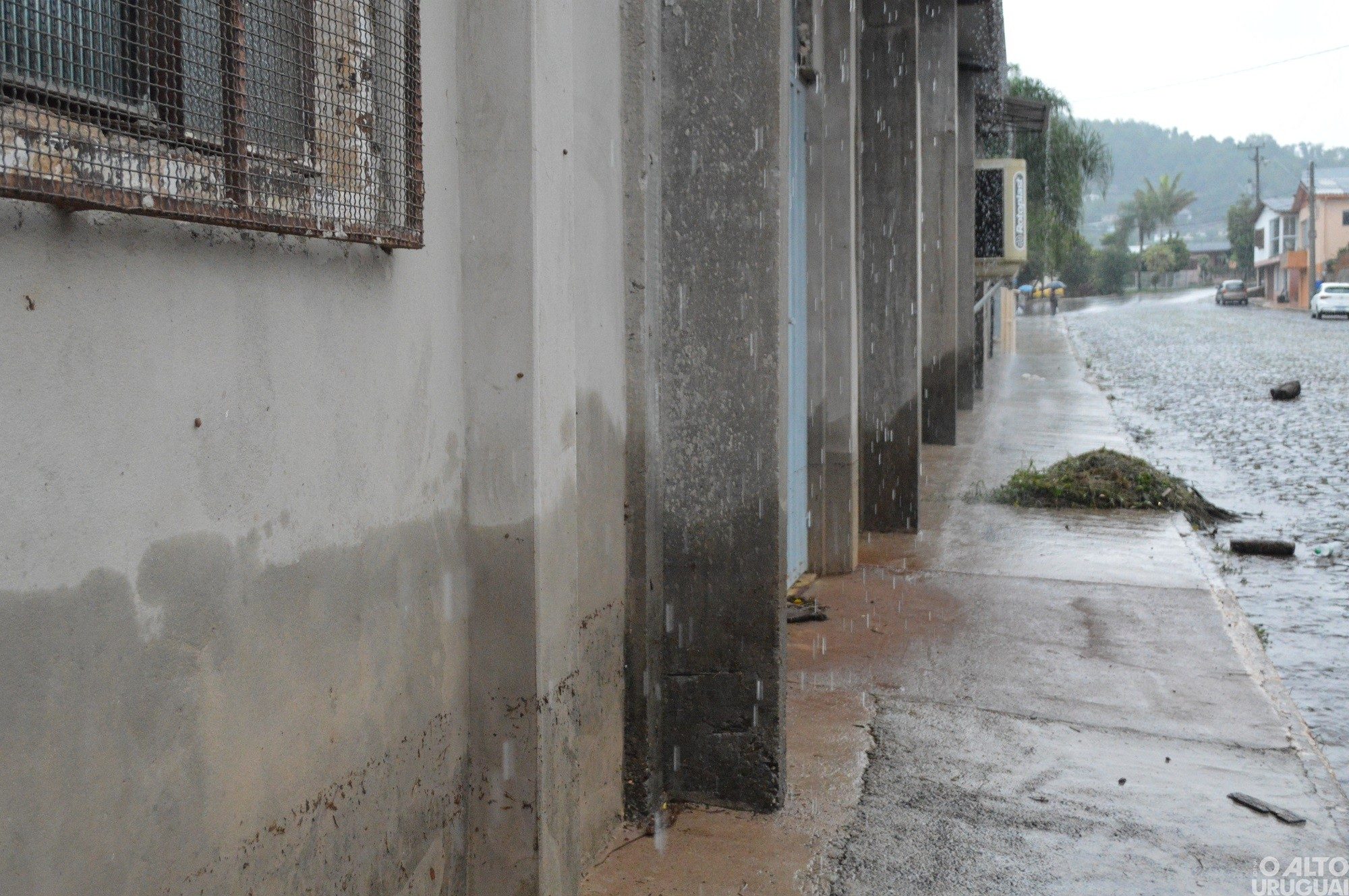 Institutos de meteorologia alertam para risco de temporais e alagamentos no norte e noroeste do RS