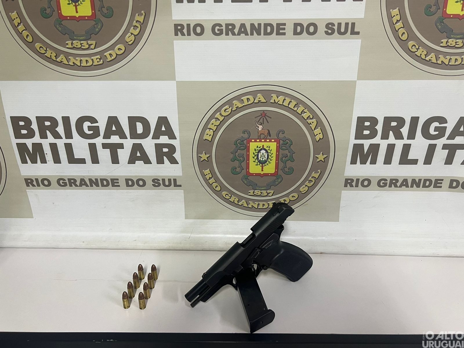 Individuo é preso por porte ilegal de arma de fogo em Vicente Dutra