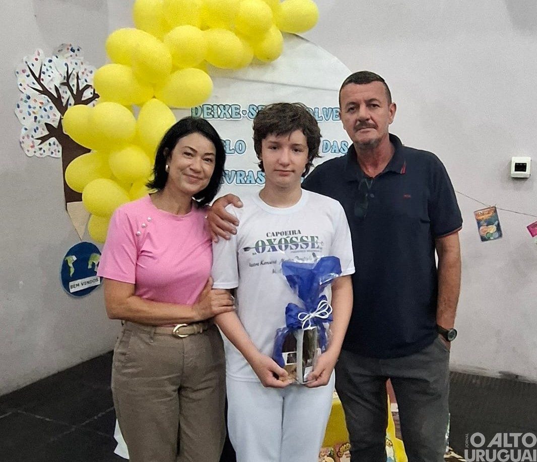 Aluno de Vicente Dutra conquista medalha de bronze em Olimpíada Nacional de Educação Financeira