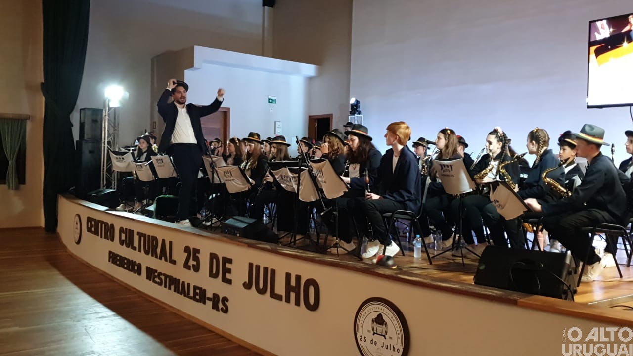 Centro Cultural 25 de Julho recebe concerto especial em homenagem aos 200 anos da imigração alemã
