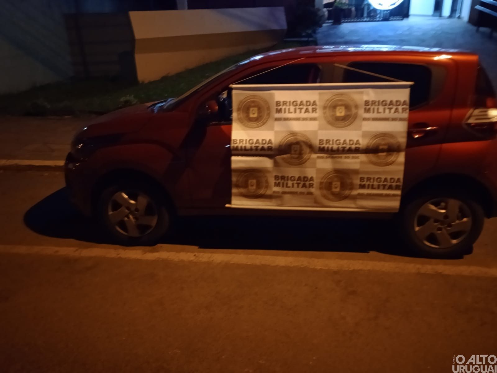 Dupla é presa com carro roubado em Frederico Westphalen