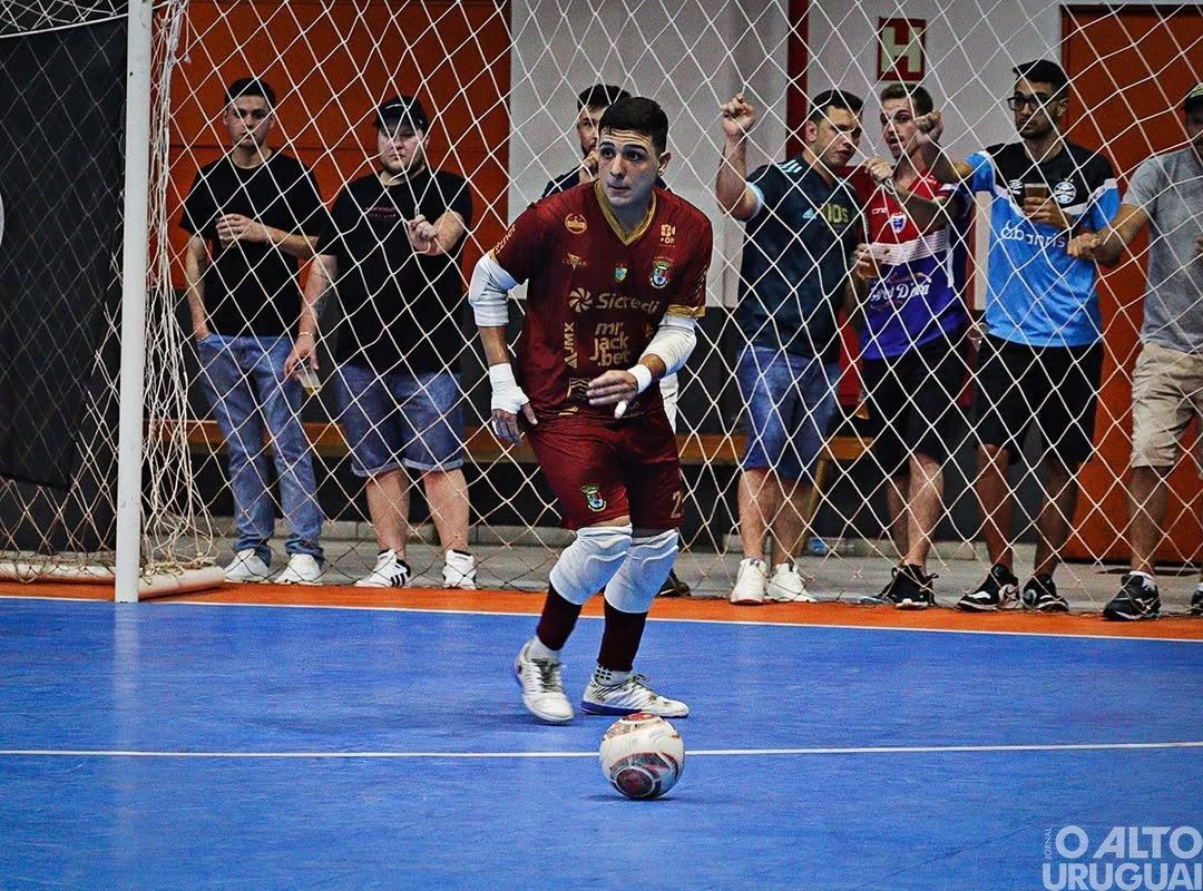 Guarani anuncia Gabriel Fernando como segundo reforço da temporada