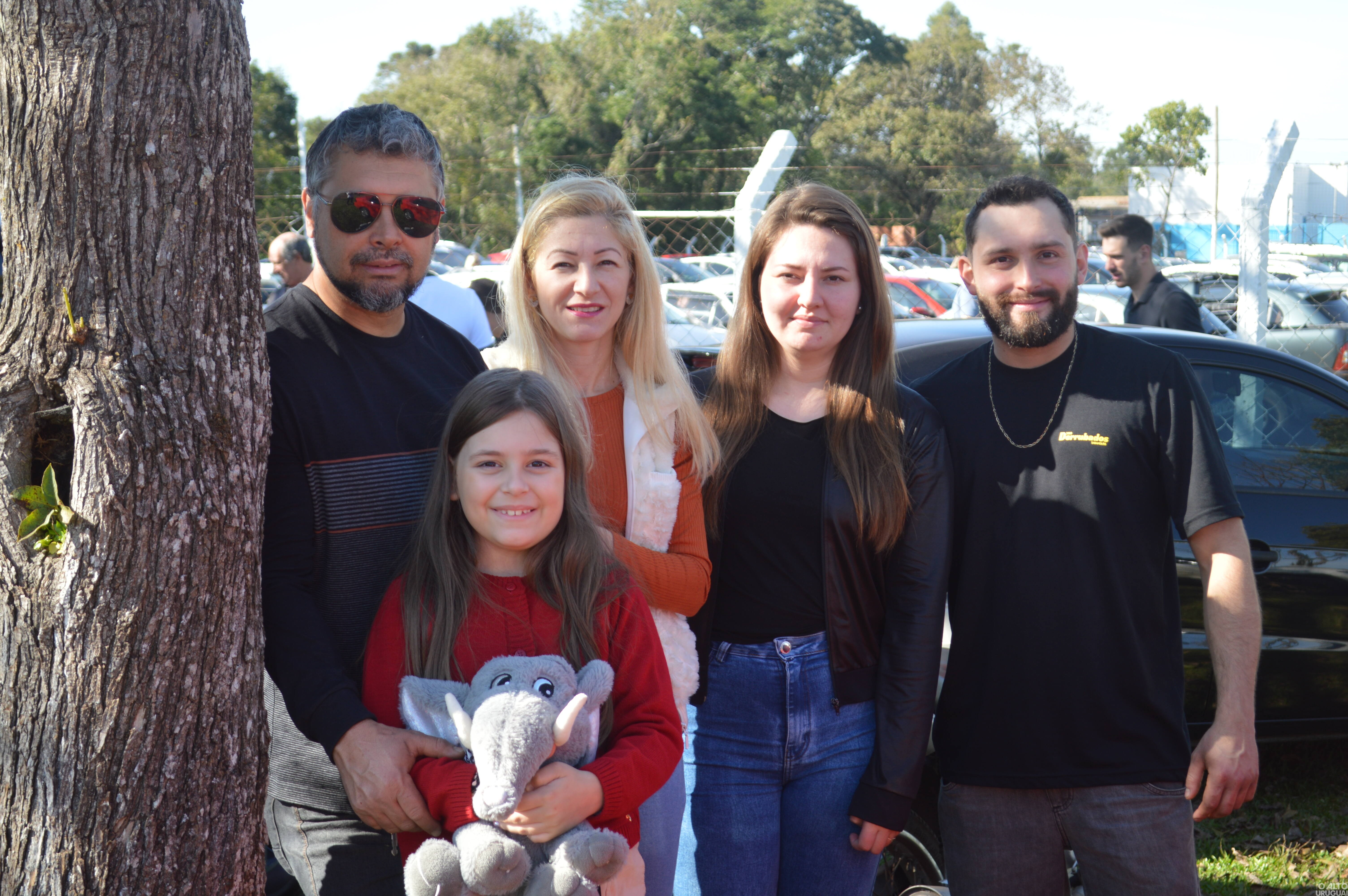 Festa em homenagem a São Cristóvão reúne centenas de pessoas em FW