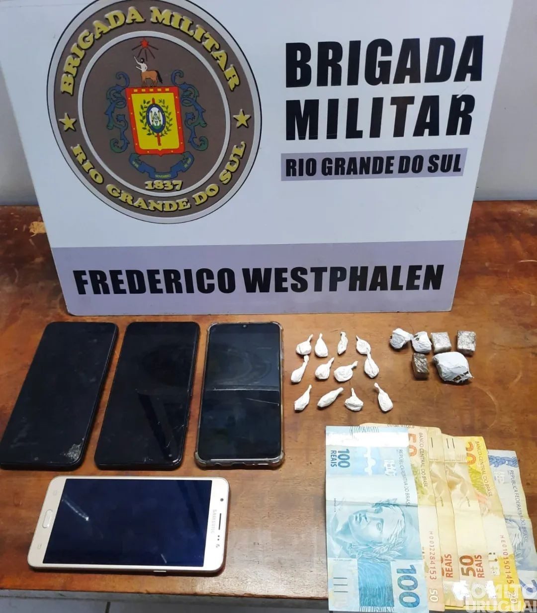 Dupla é presa por tráfico de drogas em Frederico Westphalen