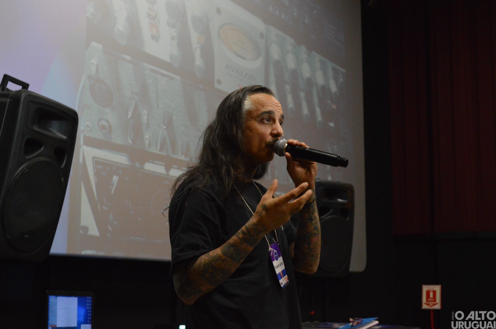 “Behind the music” reúne experts e apreciadores da música em FW