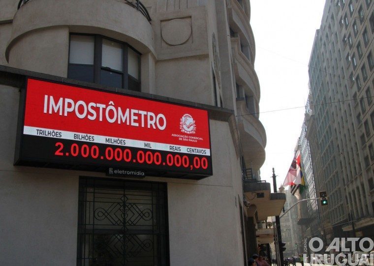 Total de impostos pagos por brasileiros chega a R$ 2 trilhões